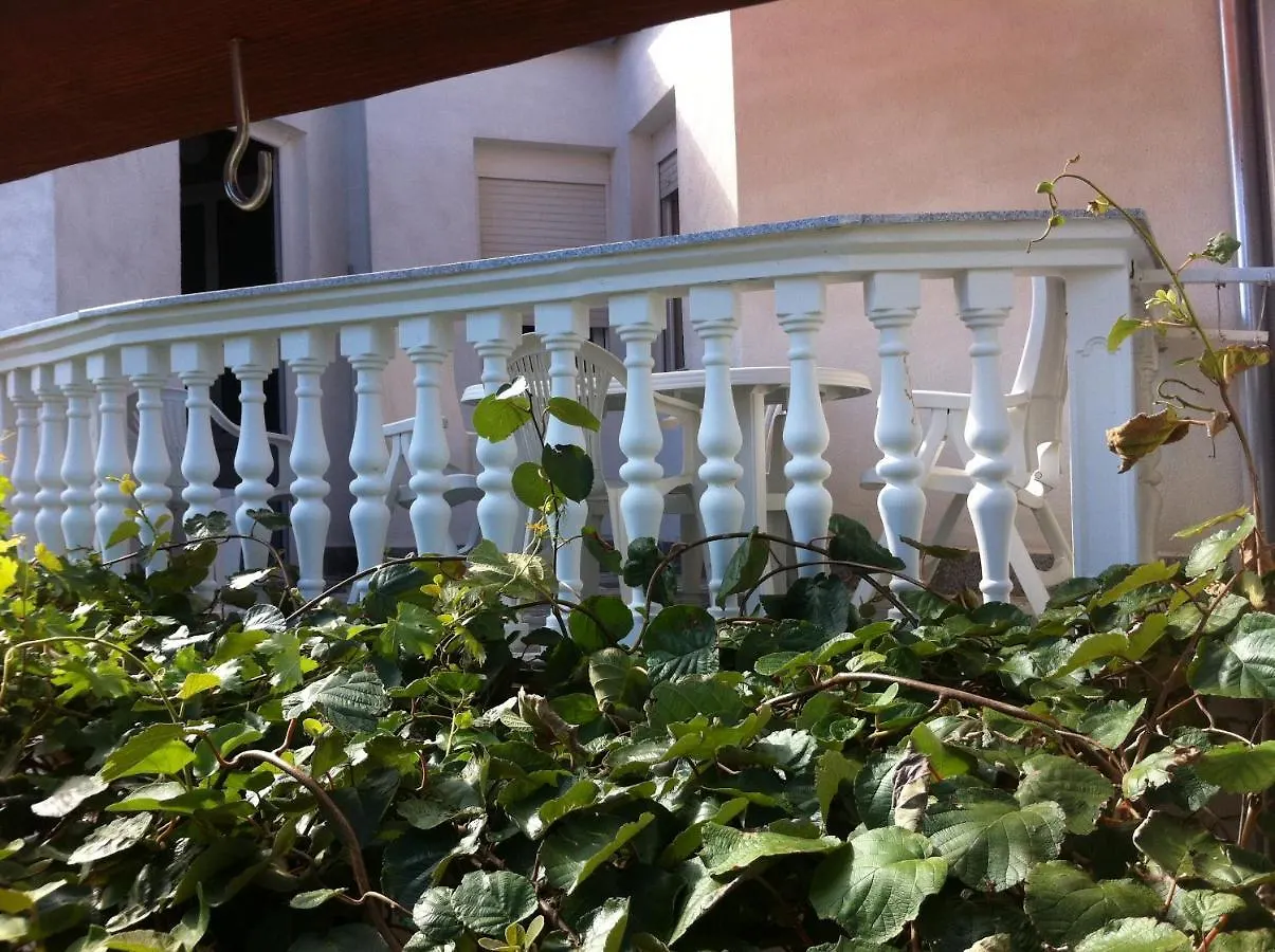 Apartments Nada Novi Vinodolski