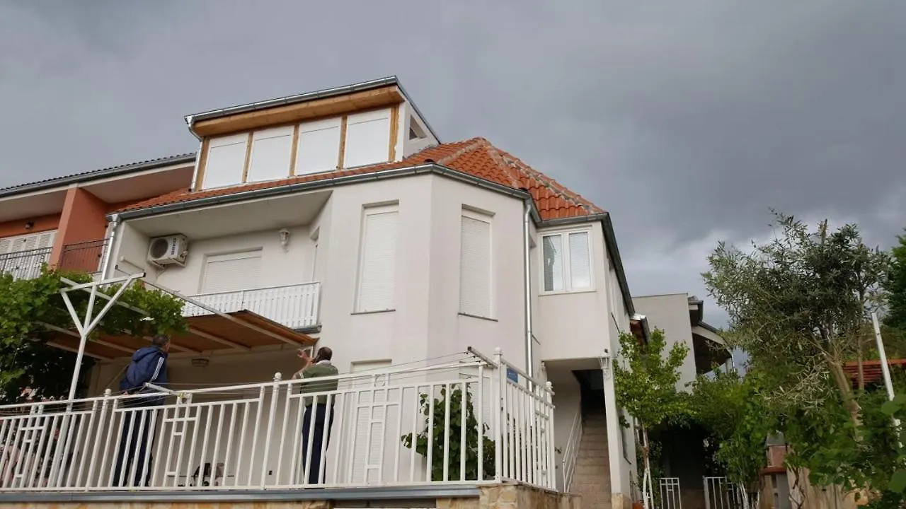 Apartments Nada Novi Vinodolski