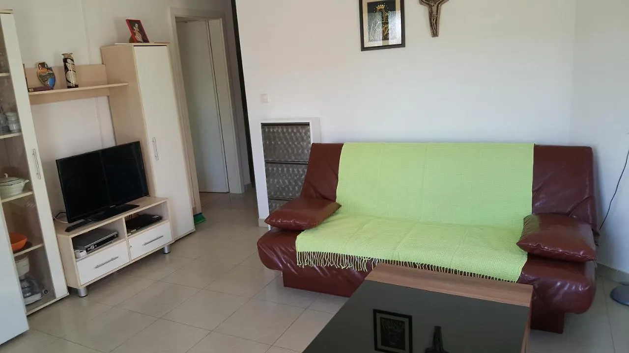 Apartments Nada Novi Vinodolski 0*,  Croatia
