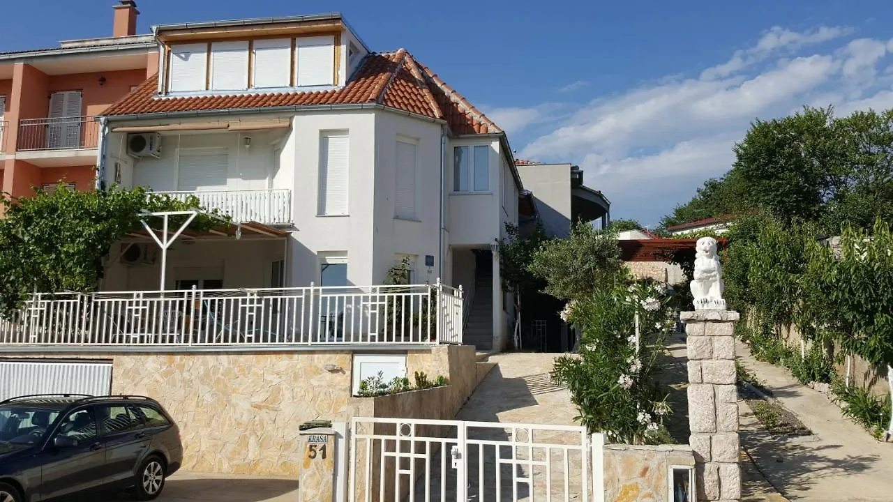 Apartments Nada Novi Vinodolski