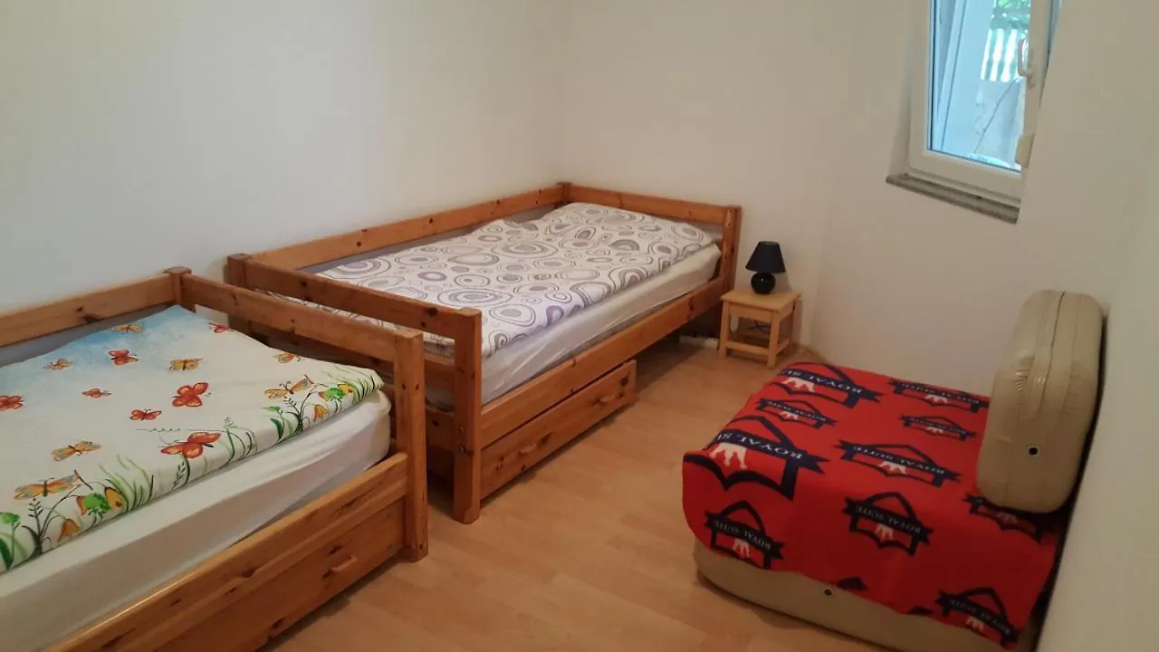 Apartments Nada Novi Vinodolski