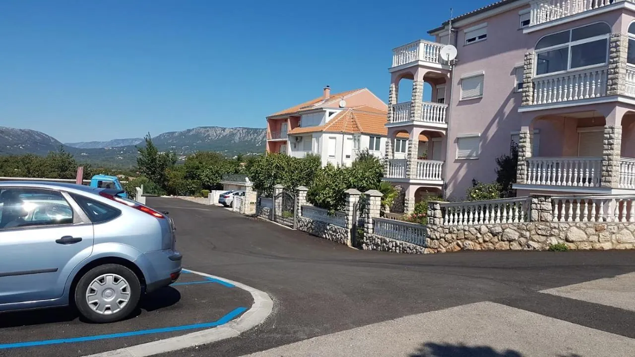 Apartments Nada Novi Vinodolski