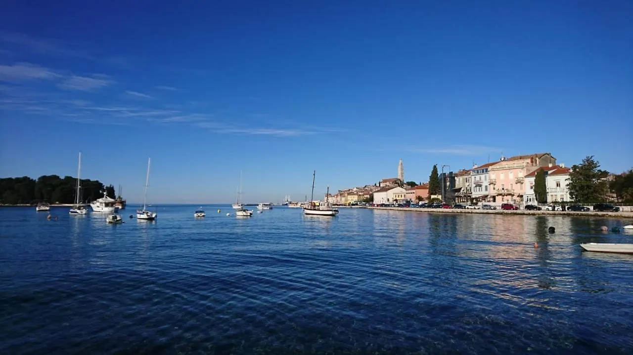 Apartments Nada Novi Vinodolski 0*,  Croatia